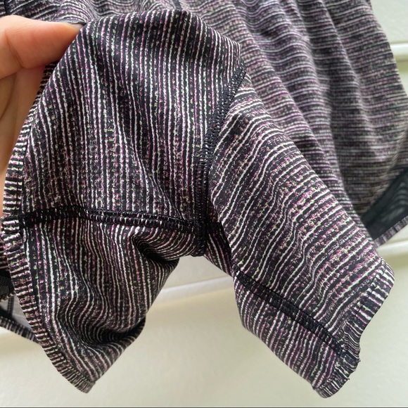 Lululemon Peloton Limitless 4" Hotty Hot Shorts 8 Tall - Picture 11 of 16